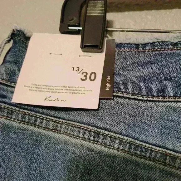 Nwt KanCan Makayla Ultra High Rise Flare Jeans - Picture 6 of 7